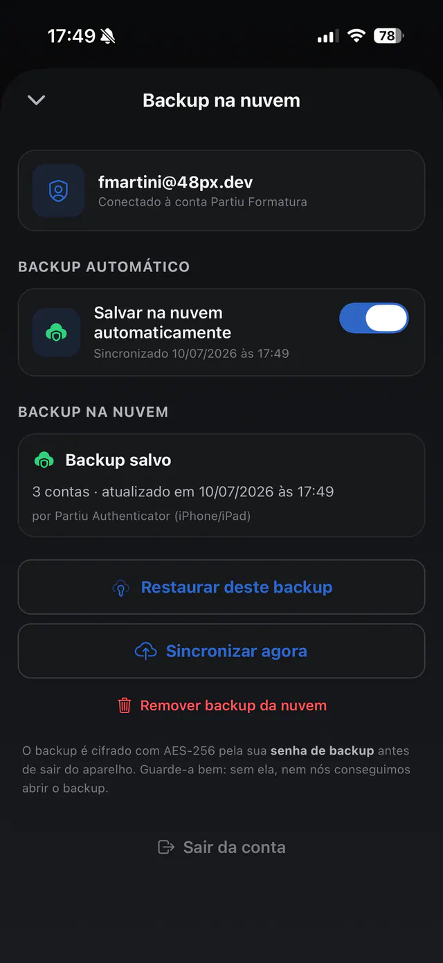 Tela de backup na nuvem do Partiu Authenticator com sincronização automática e cifragem AES-256